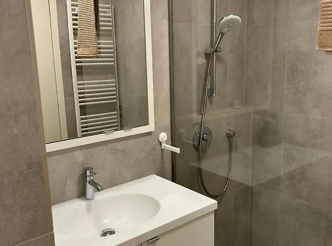 Apartman Pa 14 Perfect For In - Parking And Need Near Schoenbrunn Palace T4